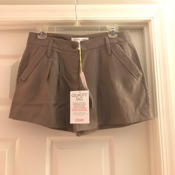 Tailored dress shorts - Picture 3 of 5